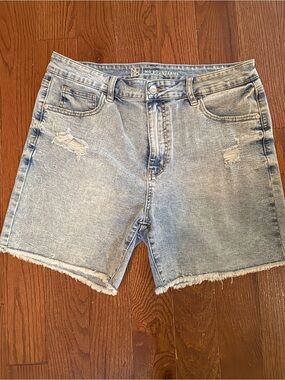 NO boundaries juniors denim shorts